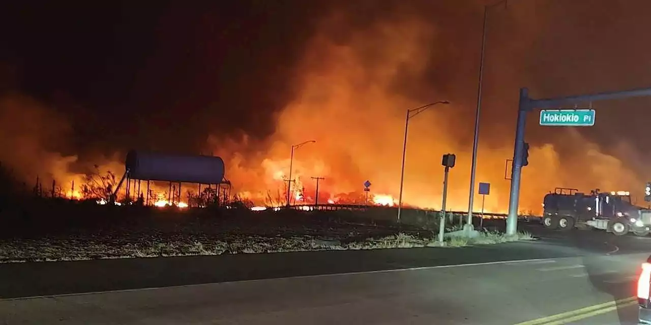 Hawaii Wildfires Fueled by Hurricane Winds Prompt Evacuations