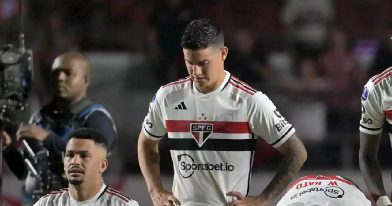 James Rodríguez se disculpó con la afición de Sao Paulo por fallar penal en Sudamericana