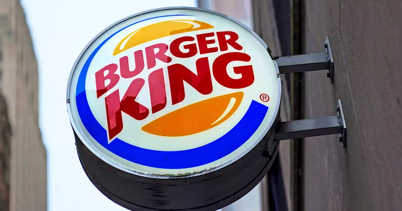 Consumers accuse Burger King and other major restaurant chains of false advertising