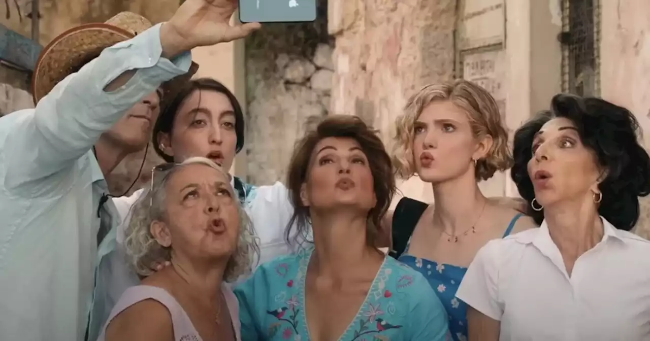 My Big Fat Greek Wedding 3 Is Offering Fans Free Weddings