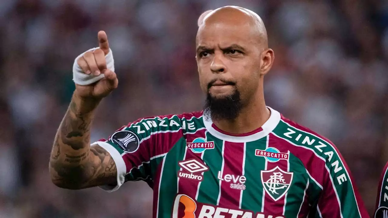 Ônibus do Fluminense é apedrejado no Paraguai, e Felipe Melo desabafa: 'Tem que aprender a perder'