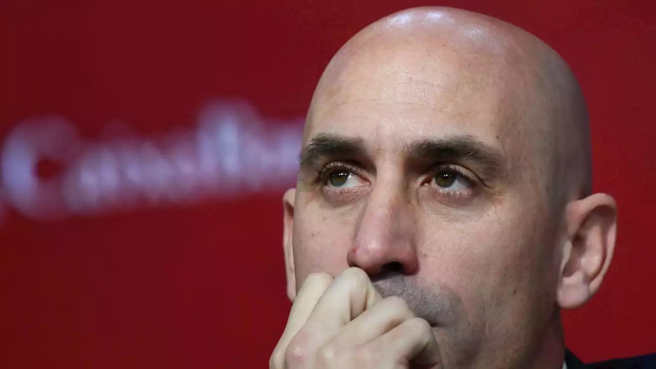 Spanisches Sportgericht leitet Verfahren gegen den Fußballverbands-Präsidenten Luis Rubiales ein