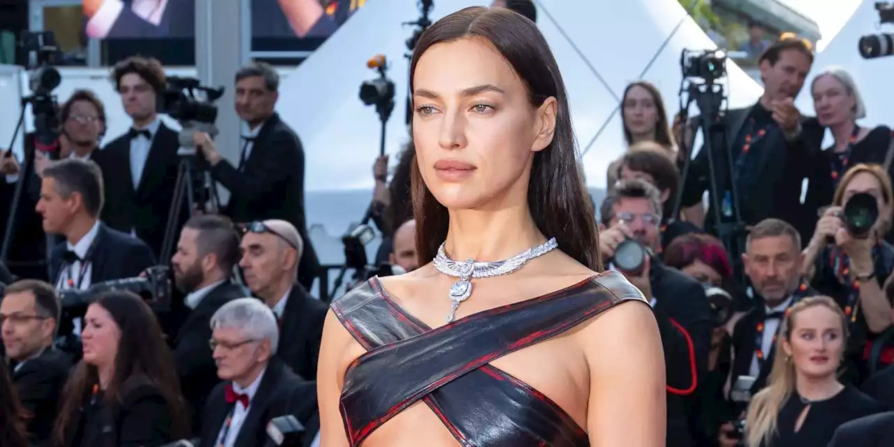 Irina Shayk Looked Like Every Girl Ever Trying On Clothes In Her Messy Hotel Room