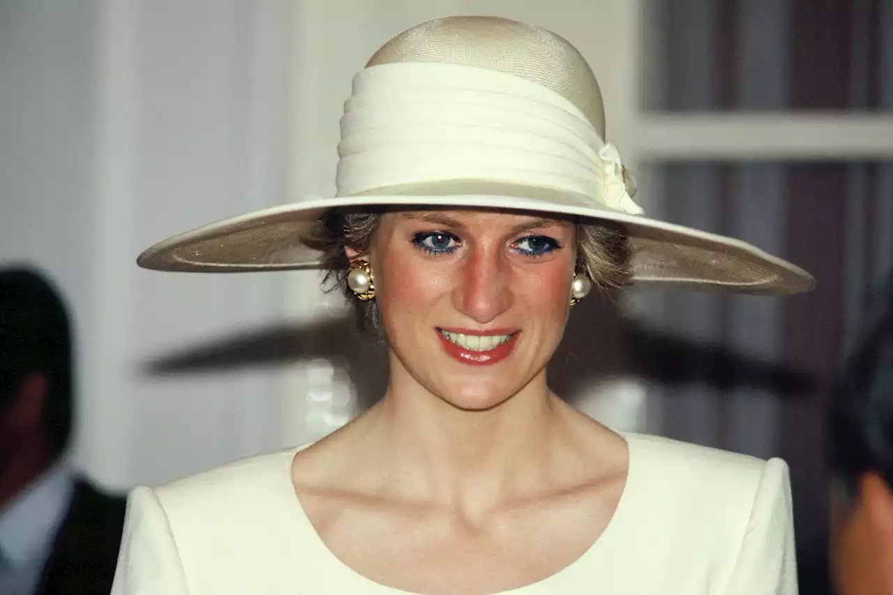 Lady Diana a 62 anni: per l’intelligenza artificiale oggi sarebbe così