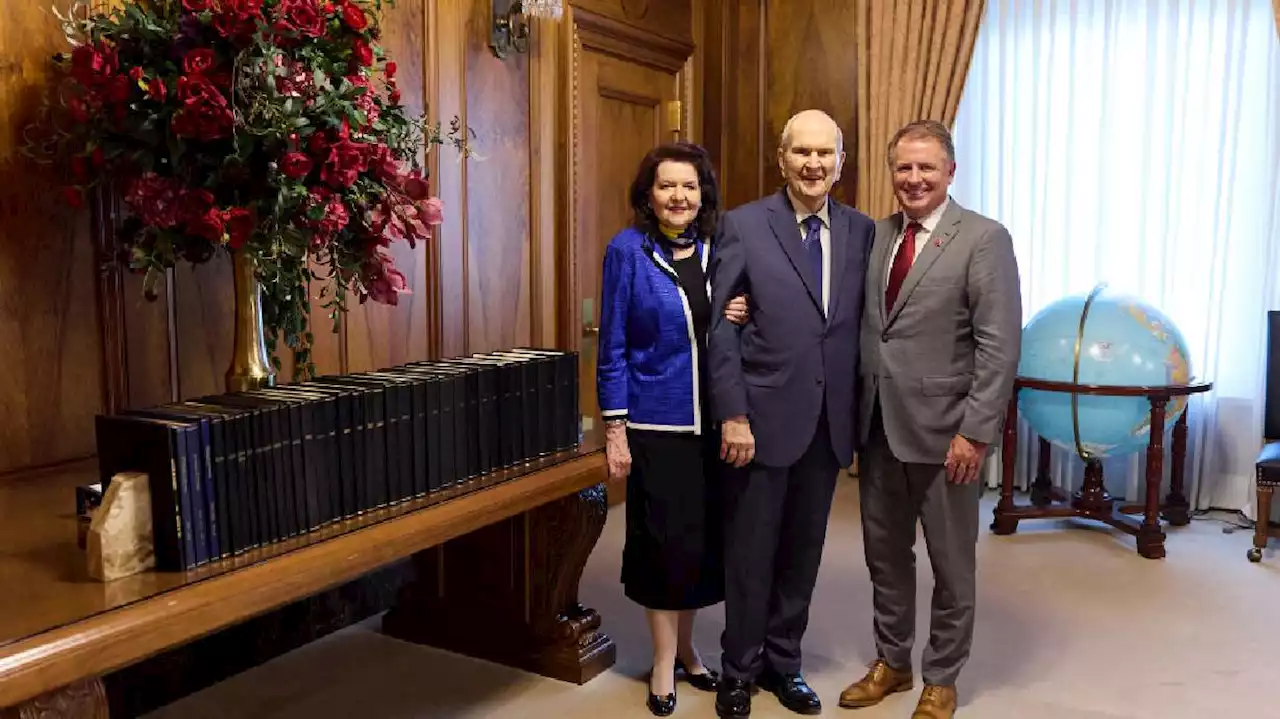 President Nelson donates 30 years of medical journals, operation reports to University of Utah