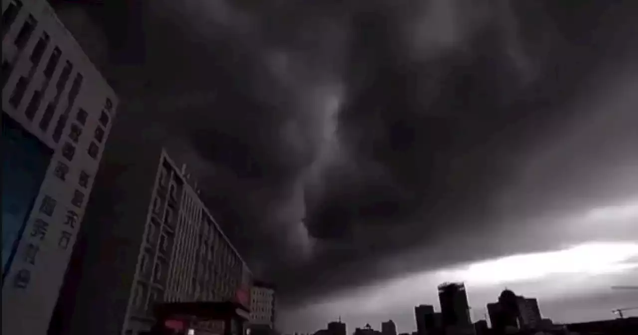 Video capta el ojo de la tormenta del Saola en su llegada a Hong Kong