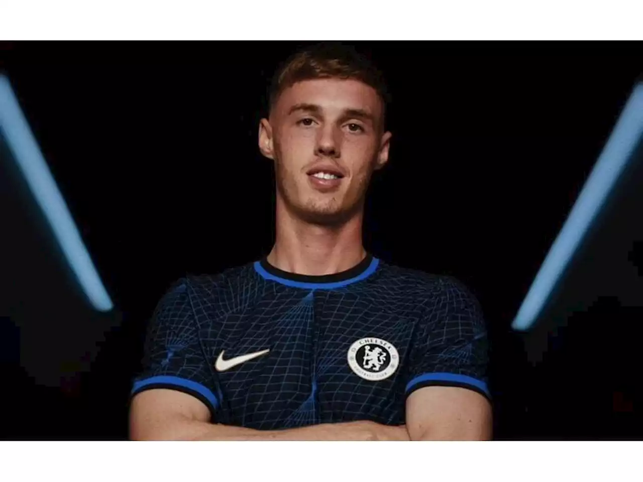 Jovem promessa do Manchester City é anunciada pelo Chelsea