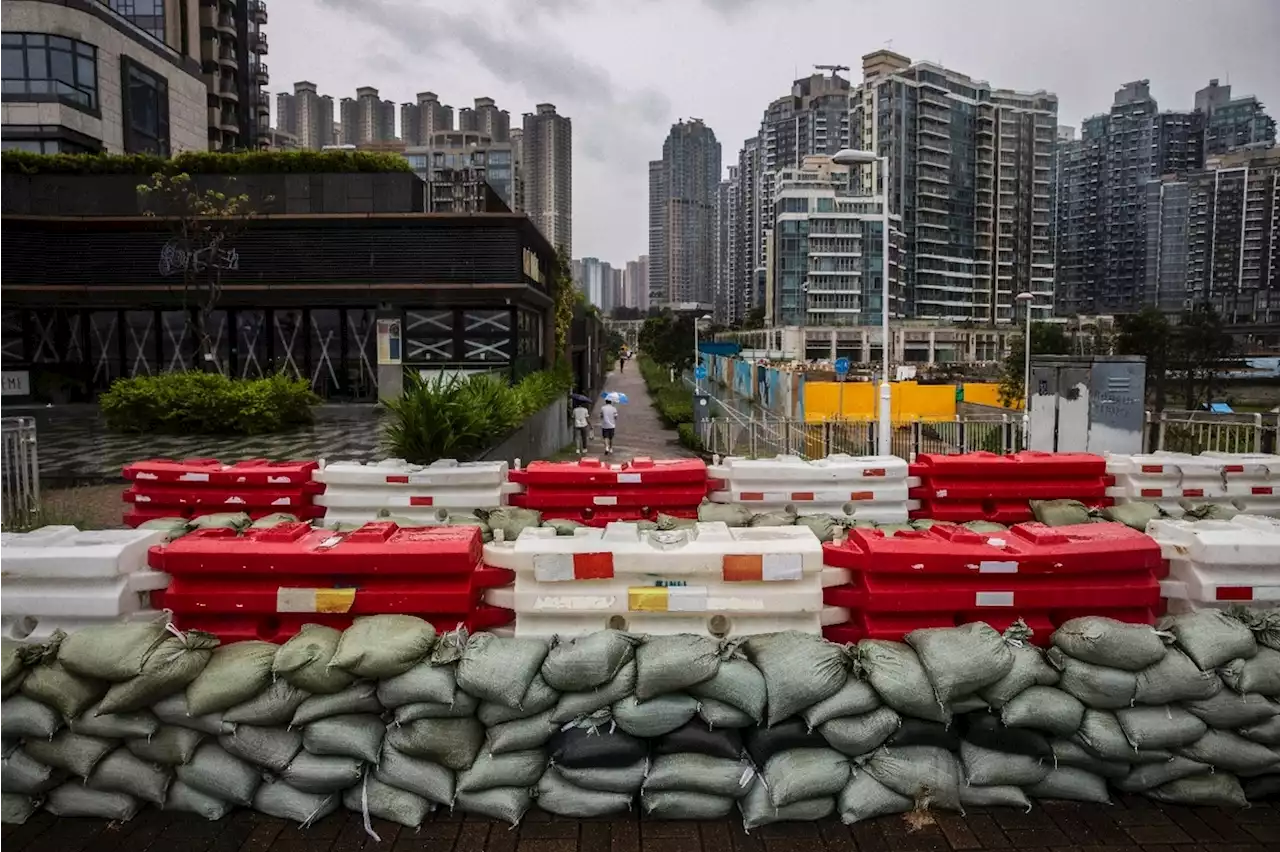 Saola pourrait être le typhon 'le plus puissant' depuis 1949 dans la région de Hong Kong