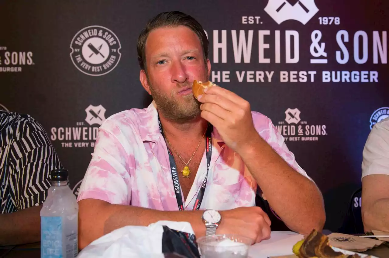 Barstool’s Dave Portnoy criticizes pizza, gets yelled at by owner