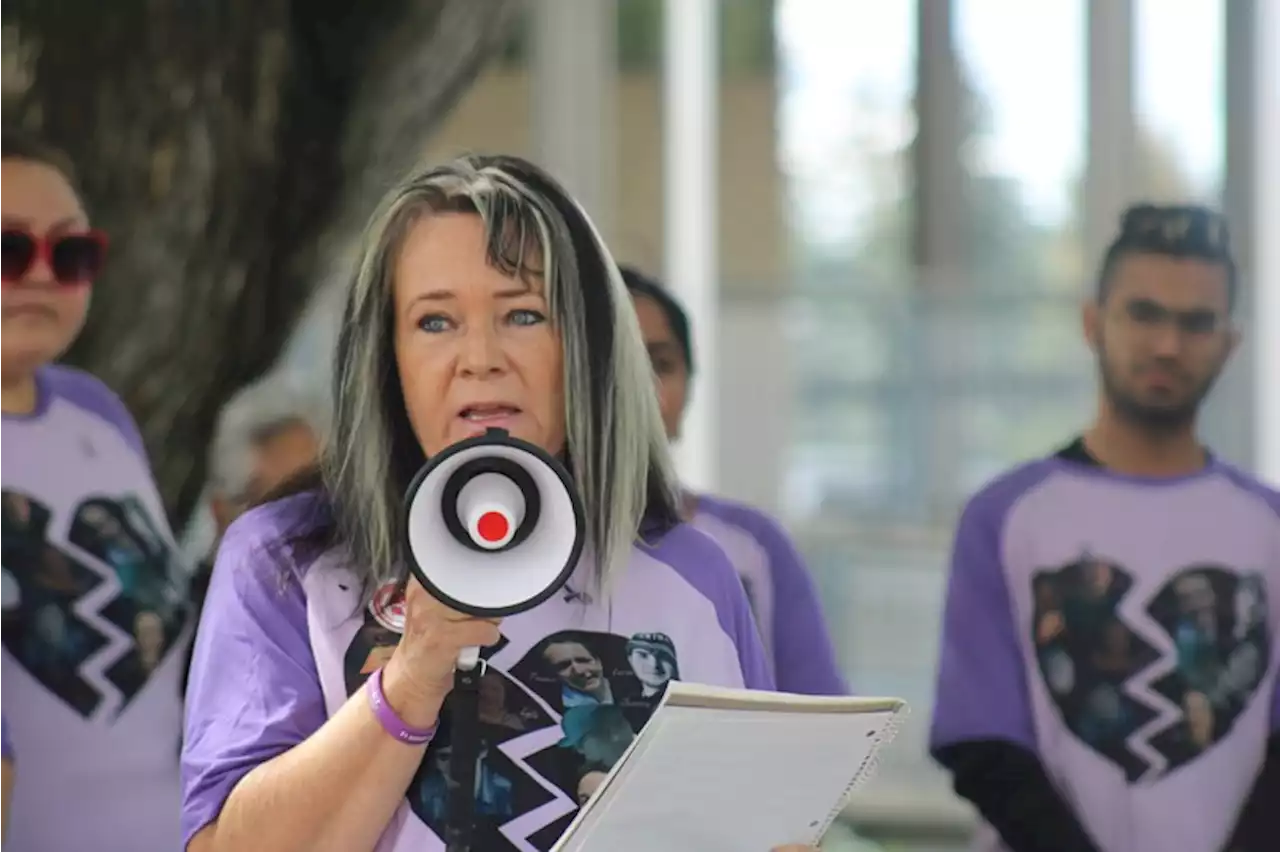 Prince George families grieve together on International Overdose Awareness Day