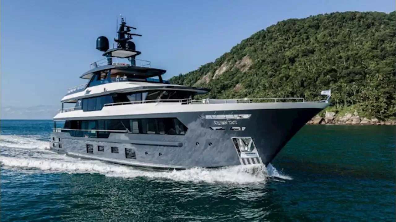 Boat of the Week: This 121-Foot Superyacht Comes With a Private Crow’s Nest