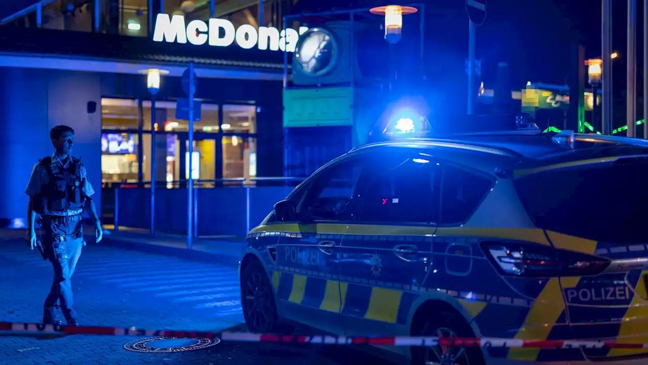 Süß-Sauer-Saucen-Streit im McDonalds eskaliert: Mädchen (†16) stirbt nach Messerangriff