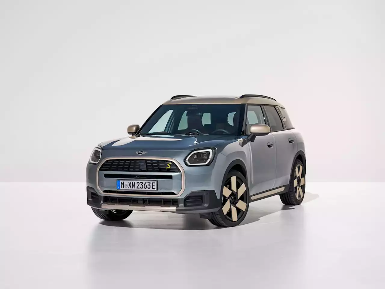 New Mini Countryman takes striking direction as electric-only model is added to line-up