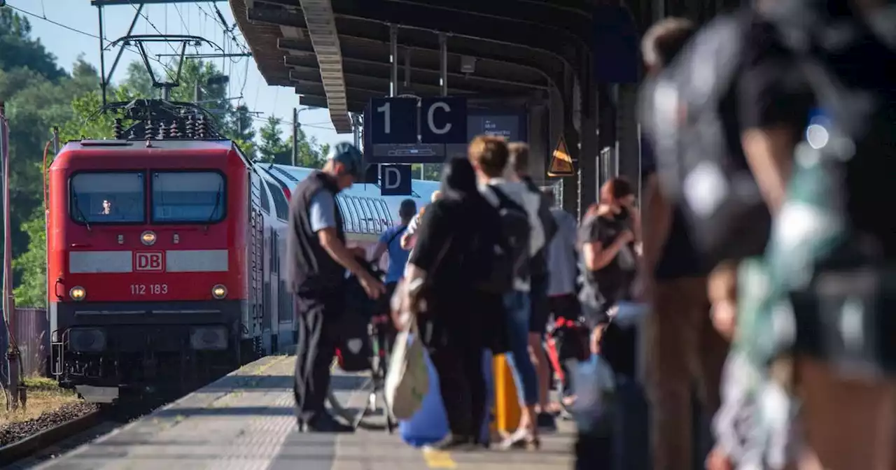 Verbraucher: Deutschland-Ticket lockt neue Nutzer in den ÖPNV