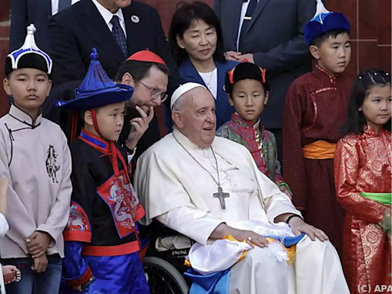 Papst trifft in Mongolei Politiker und Geistliche