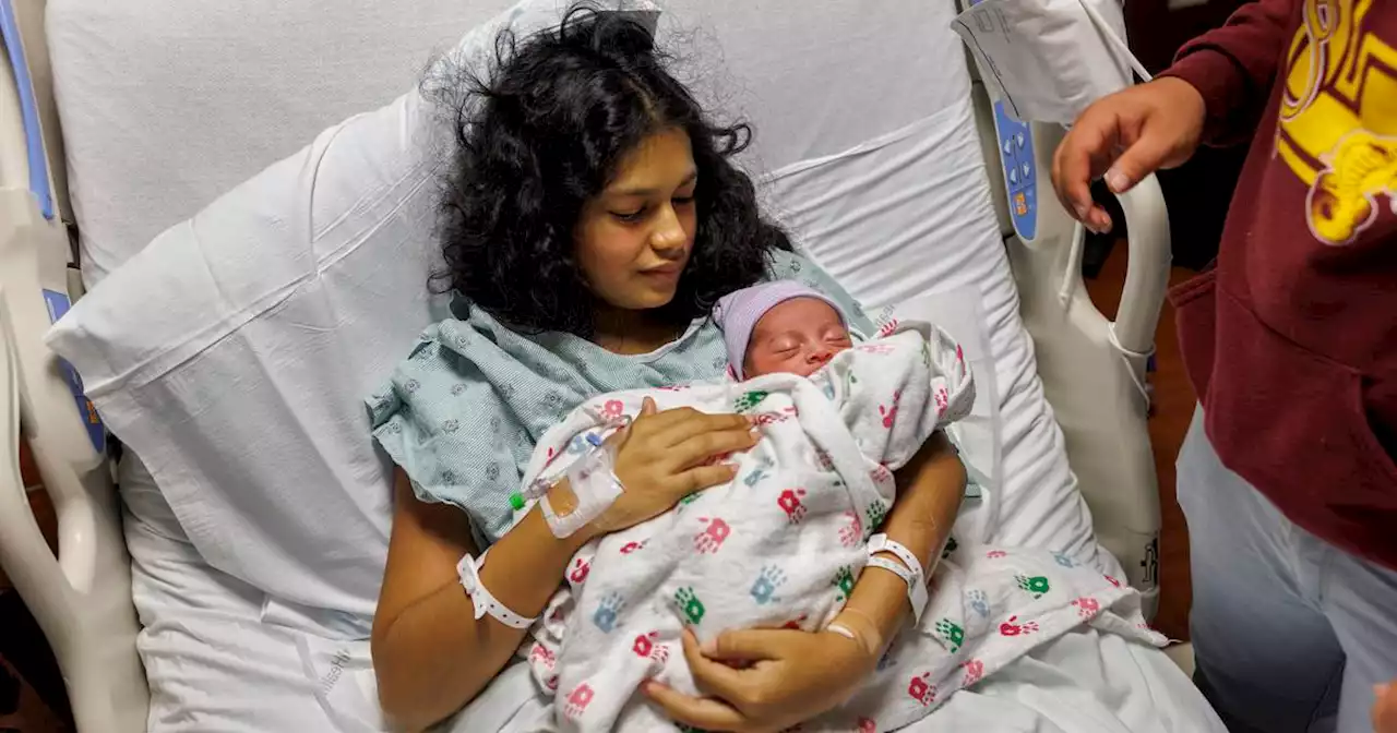 Born in the USA: Venezuelan mother gives birth