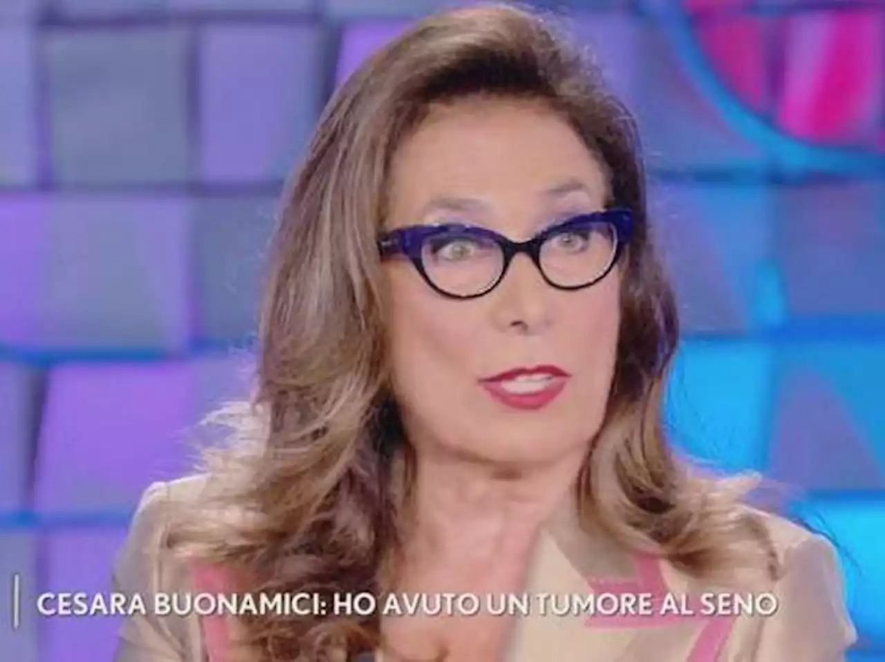 Cesara Buonamici: «Ho avuto un tumore al seno. Sono salva grazie ai controlli»