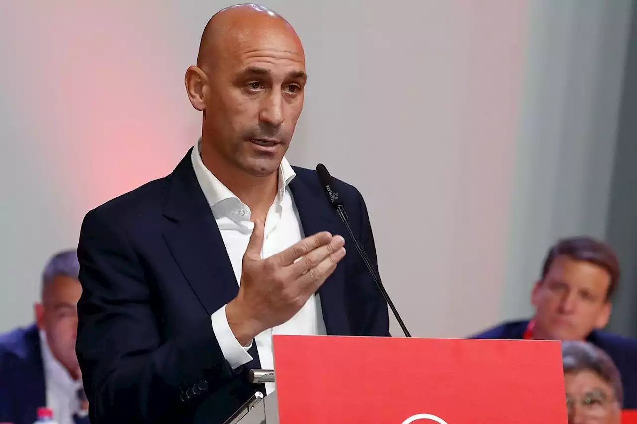 Luis Rubiales renuncia al cargo de presidente en la RFEF