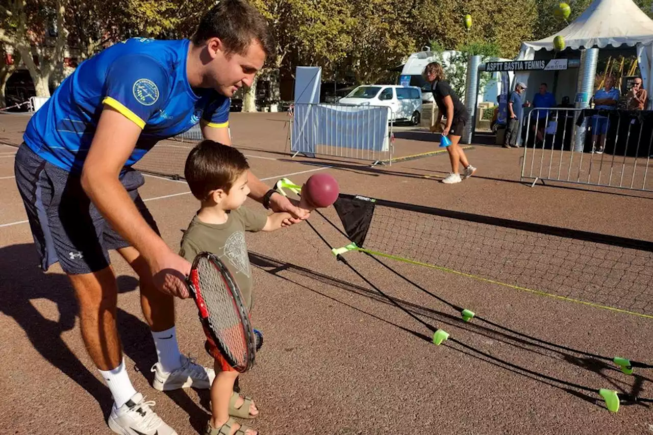 Fête du sport à Bastia : 'mon fils de 7 ans a essayé le volley, l'escrime, le judo et le rugby. Et à chaque fois, il est emballé, et veut s'inscrire'