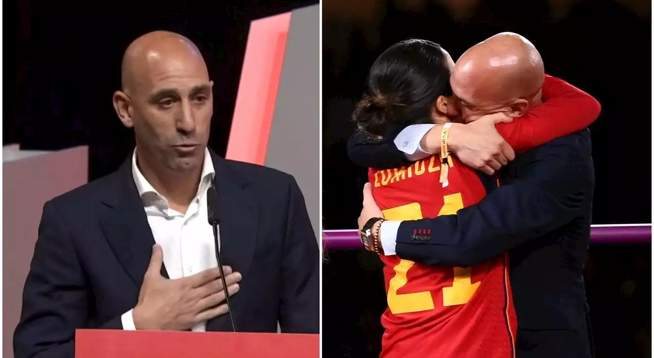 Rubiales si dimette da presidente della Federcalcio spagnola dopo il bacio a Hermoso: «Non posso continuare a lavorare»