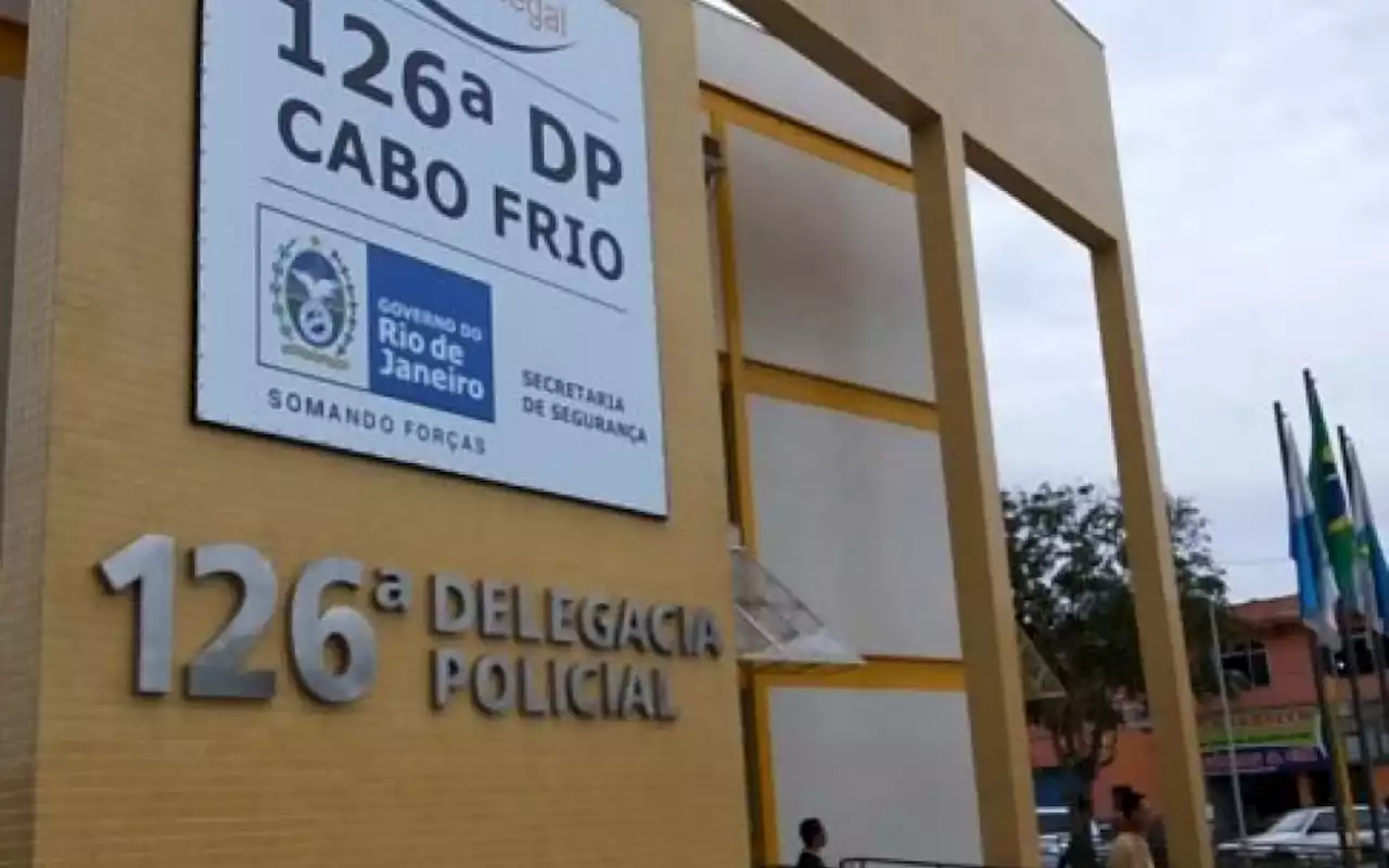 Foragido por homicídio e tráfico de drogas é preso por policiais do CPRv em Cabo Frio | Cabo Frio