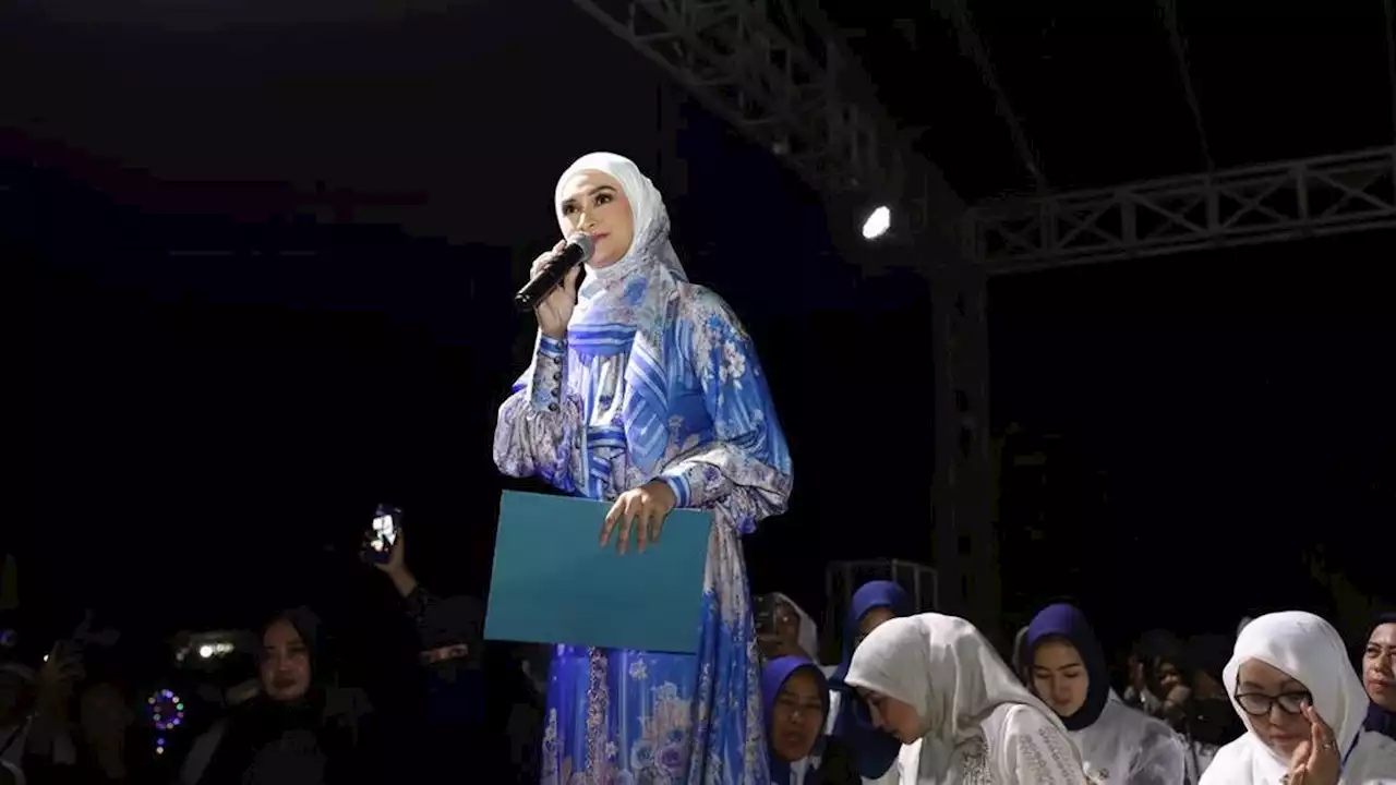 Dengan Sholawat, Putri Zulkifli Hasan Sebarkan Pesan Damai Jelang Pemilu 2024