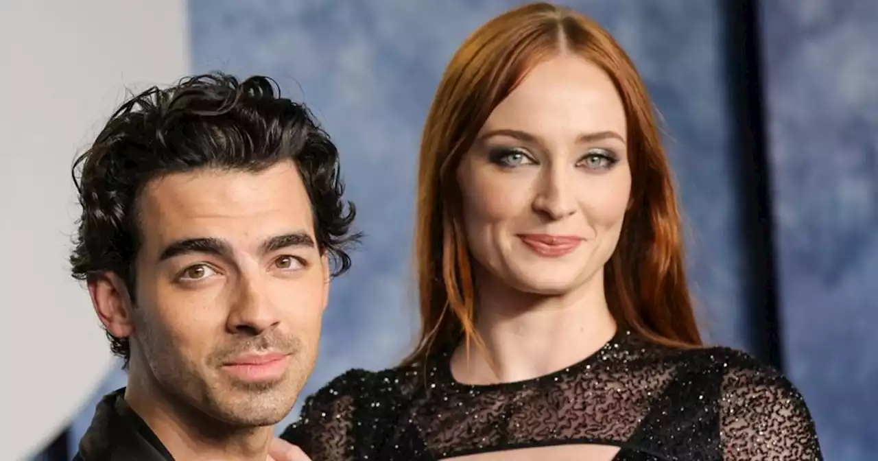 Joe Jonas addresses 'tough' divorce from Sophie Turner onstage during concert