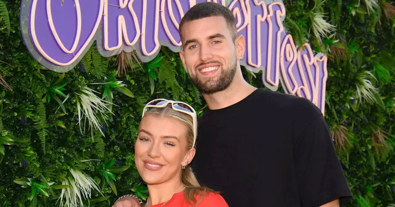 Love Island's Zach and Molly lead stars enjoying a thrilling day at theme park