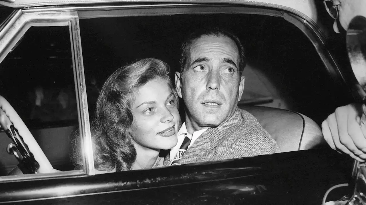 Knapp 200.000 Dollar Erlös bei Auktion: Eheringe von Humphrey Bogart und Lauren Bacall versteigert