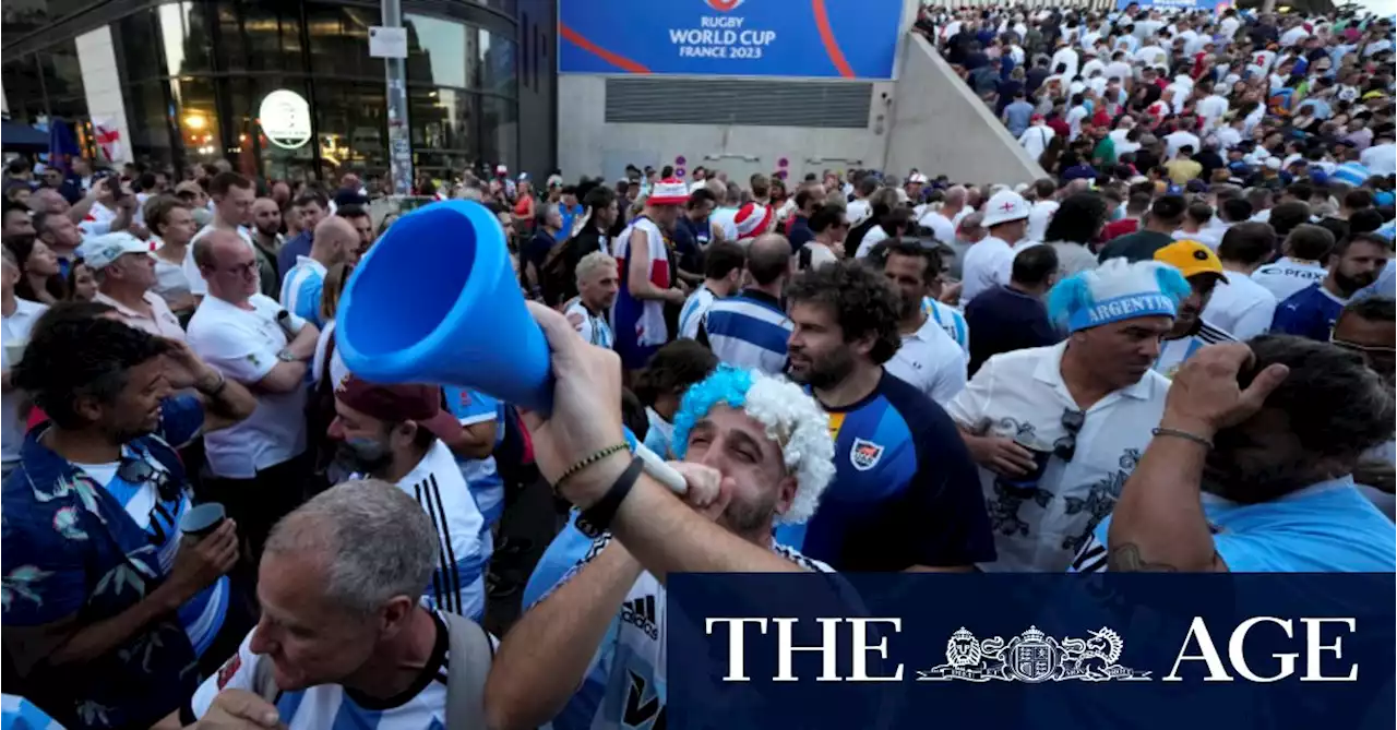 World Rugby launch investigation into French stadium chaos