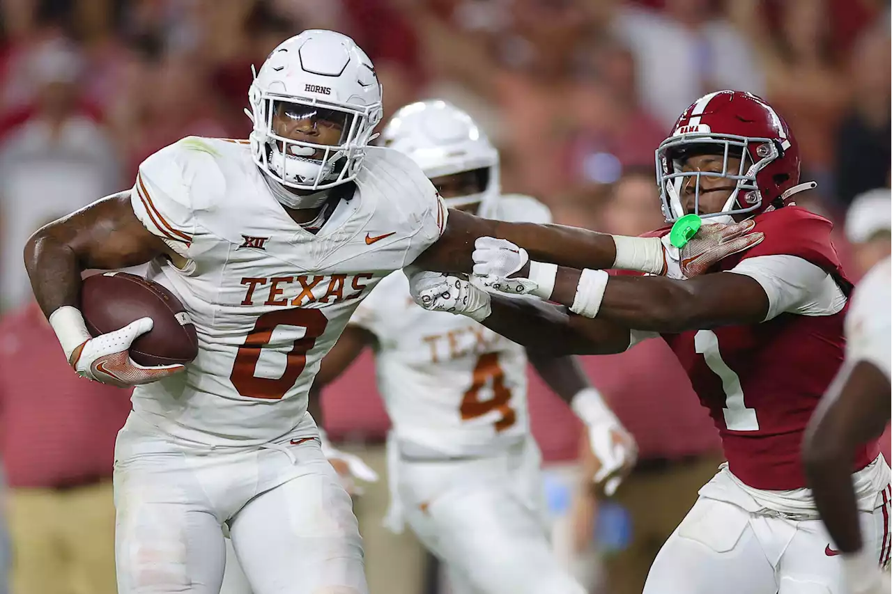 AP Top 25: Texas jumps to 4th, Bama falls to 10th