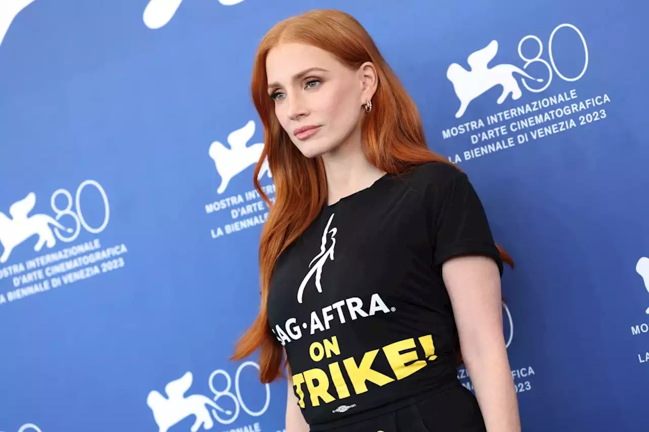 Jessica Chastain Encourages Producers to Sign Interim Agreements Amid SAG-AFTRA Strike: ‘It Will Show the AMPTP How Wrong They Are’