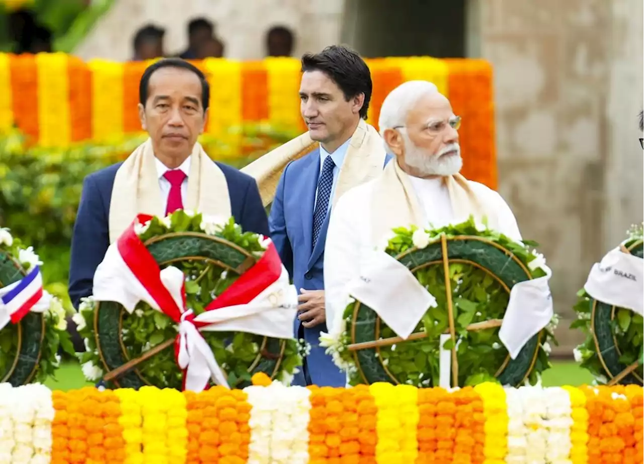 Trudeau only G20 leader to pull away from longer handhold with Modi at ceremony