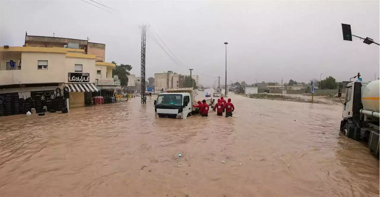 كارثة فيضانات ليبيا: تقارير عن 2000 قتيل واختفاء أحياء