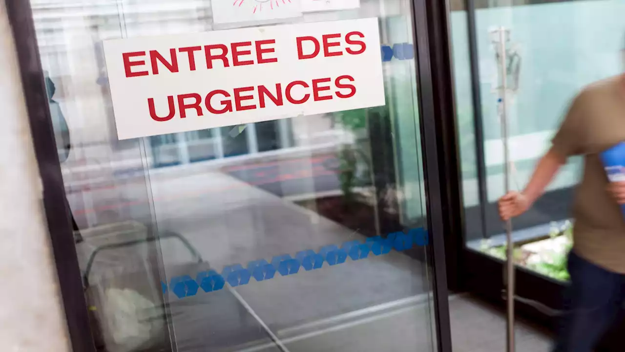 Var: un touriste allemand retrouvé mort dans sa voiture après avoir attendu 4 heures aux urgences