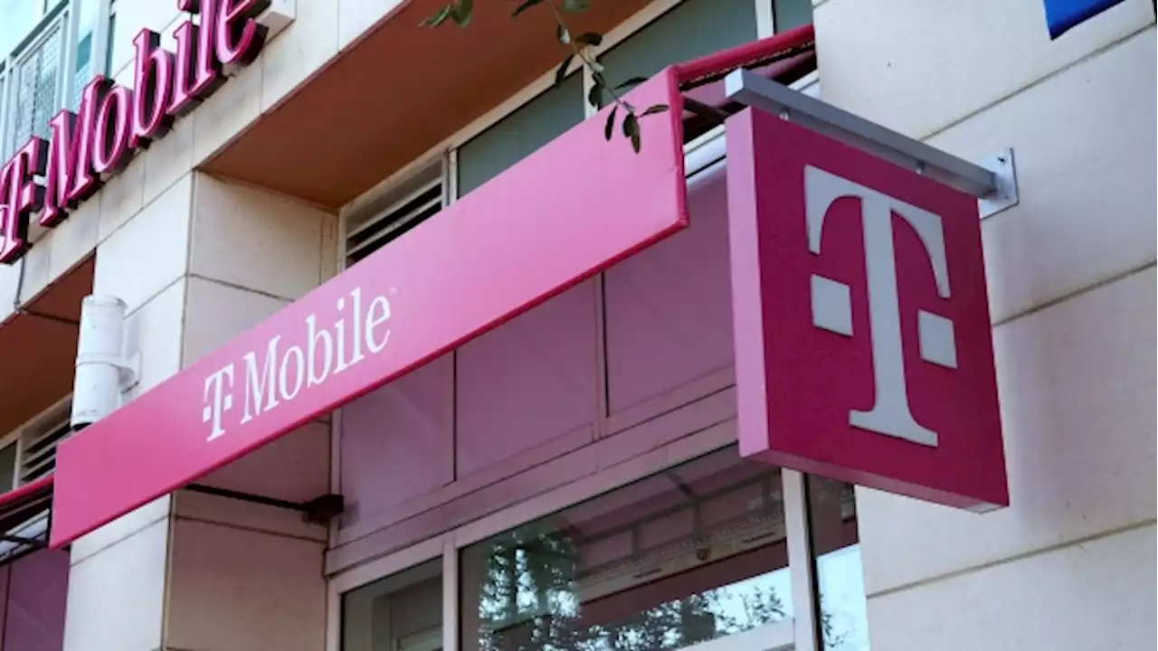 T-Mobile Kicks Off Two-Part Bond Sale While Issuance Spree Roars On