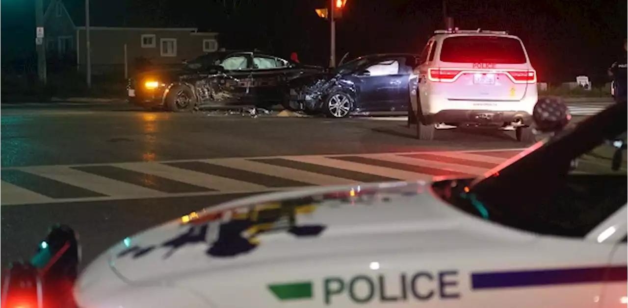 Two arrested after pair of DRPS cruisers hit by stolen car in Oshawa