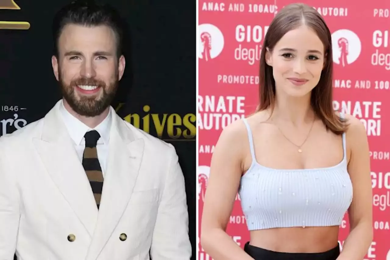 Chris Evans Reportedly Marries Alba Baptista In Intimate Wedding Ceremony