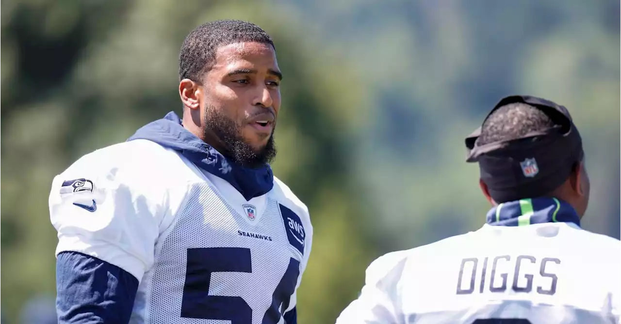 WATCH: Lumen gets loud for Bobby Wagner pre game