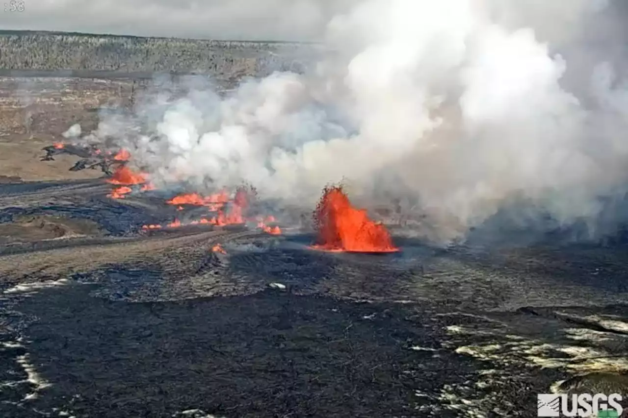 Hawaiian volcano Kilauea erupts after two-month pause