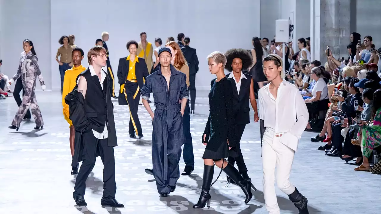 Pourquoi le retour d'Helmut Lang à la Fashion Week de New York était aussi attendu