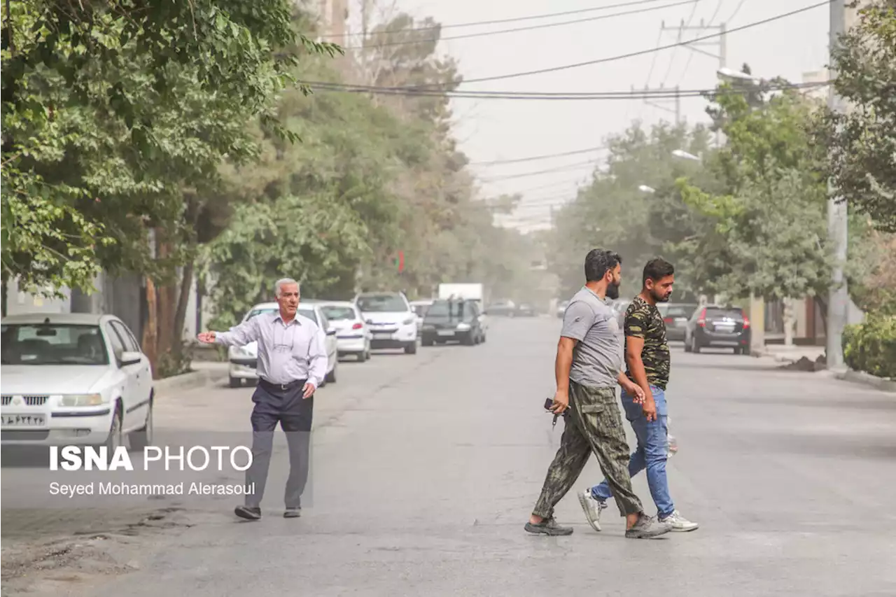 تعطیلی مراکز آموزشی و ورزشی در مشهد به دلیل آلودگی هوا