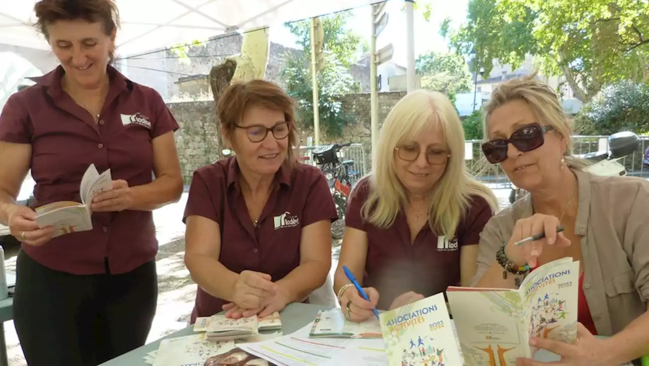 Les visiteurs avaient le choix entre 101 associations sur l’esplanade à Lodève