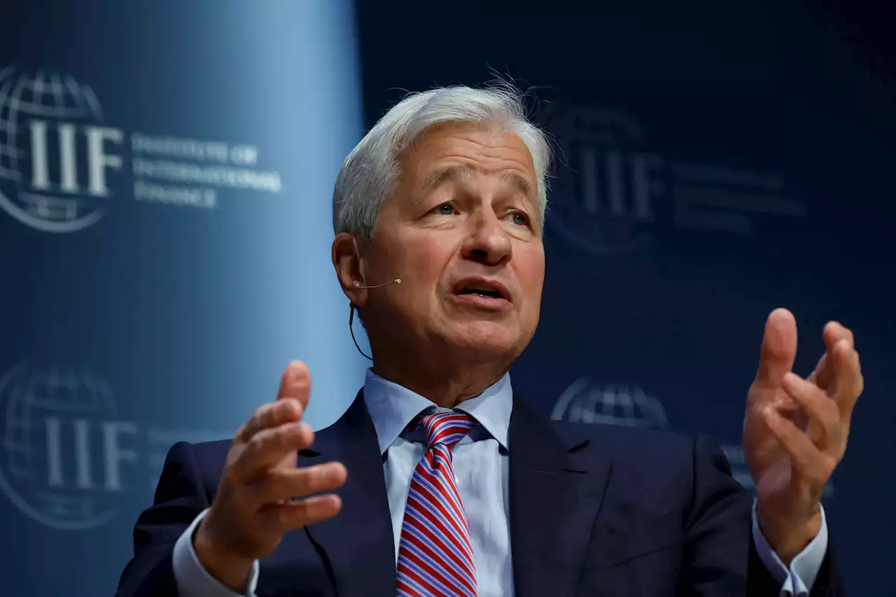 Jamie Dimon says it's a ‘huge mistake' to think economy will boom with so many risks out there