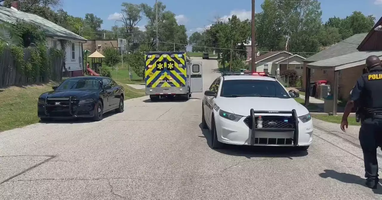 Photographer is Run Over by Mayor's Truck During Bizarre Parking Dispute in Small Town