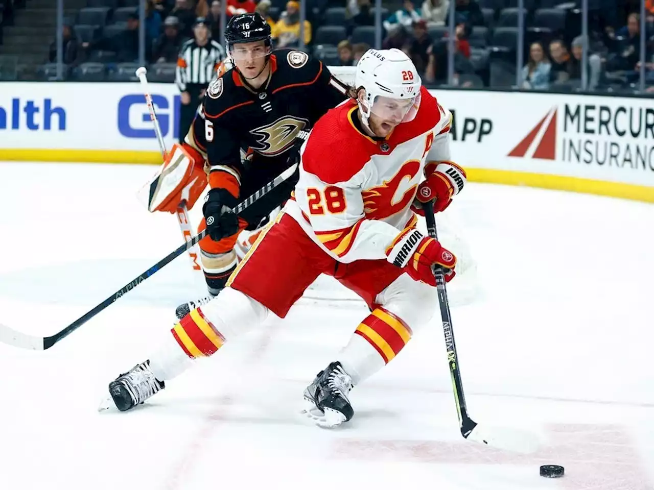 The Elias Lindholm File: Five considerations as Calgary Flames work to sign star centre