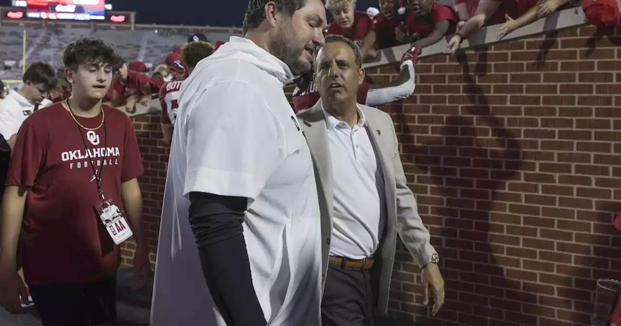 Oklahoma assistant Lebby sorry for distraction disgraced father-in-law Art Briles caused at game