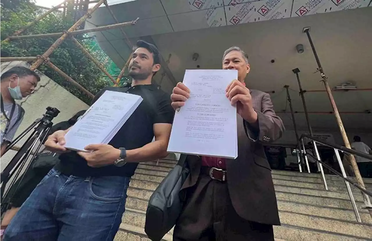 Atom Araullo files civil charges vs Badoy, Celiz over red-tagging