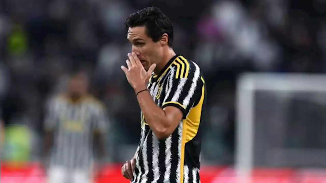 La Stampa: 'Chiesa, oggi gli esami: la Juve spera di averlo sabato contro la Lazio'