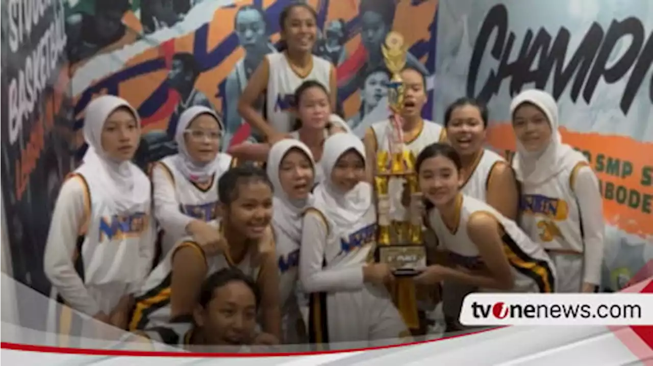 SMPN 19 Jakarta Raih Juara 1 Depok Student Basketball League 2023